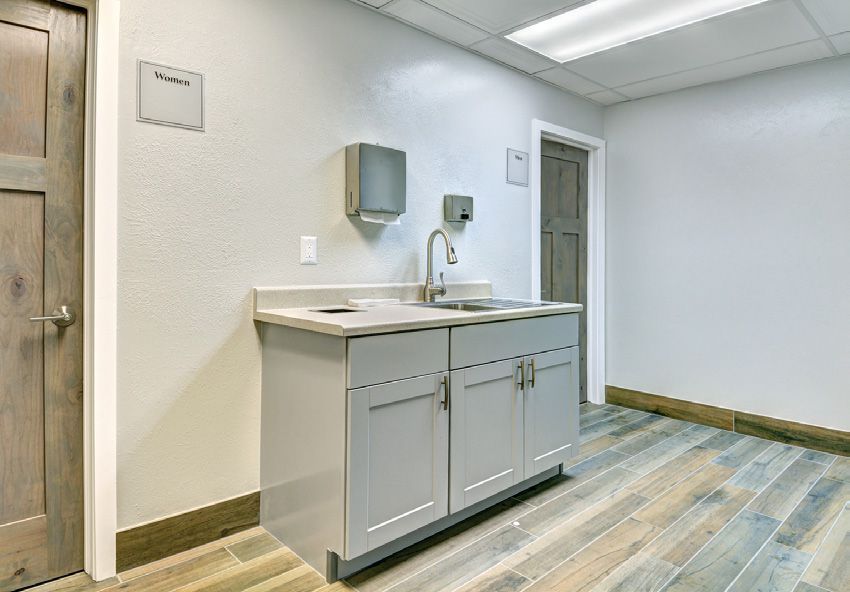 Suite 204